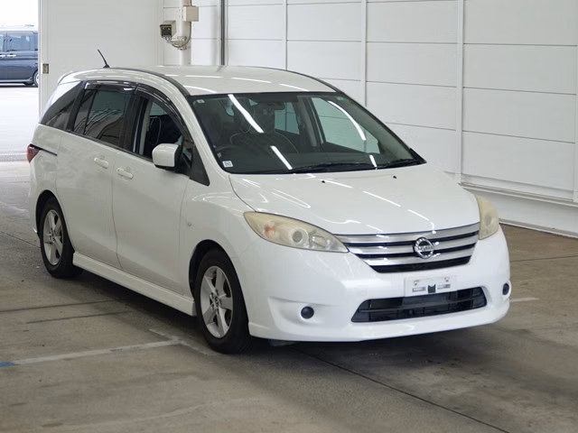 NISSAN LAFESTA