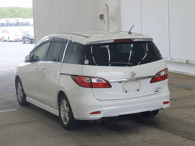 NISSAN LAFESTA