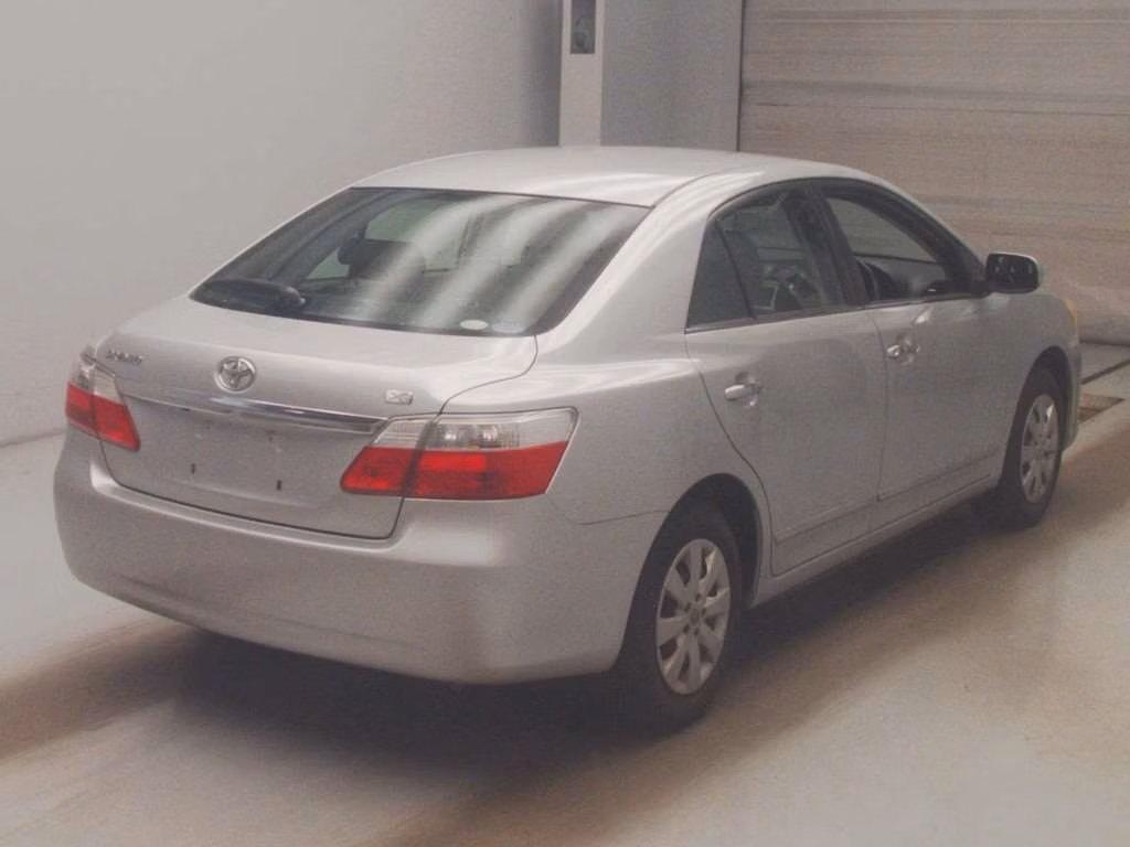 TOYOTA PREMIO