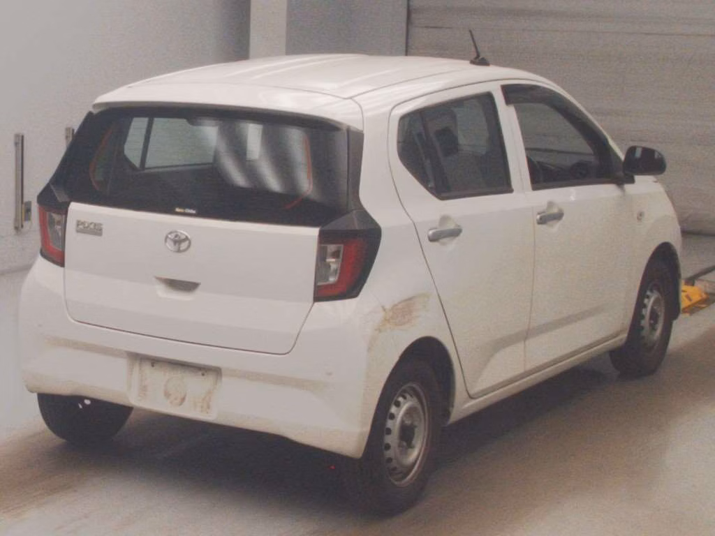 TOYOTA PIXIS EPOCH