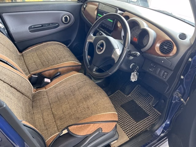 DAIHATSU MIRA GINO