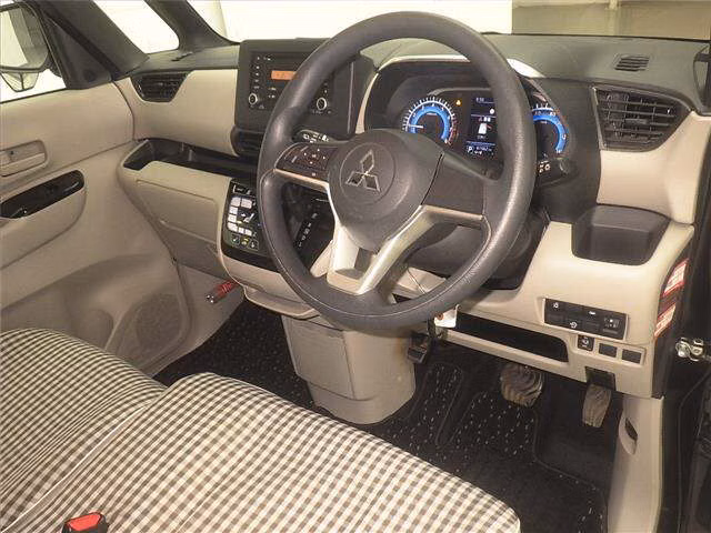 MITSUBISHI EK SPACE