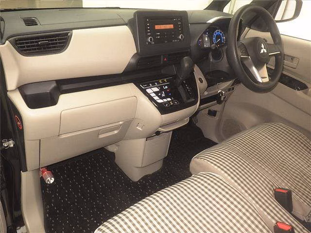 MITSUBISHI EK SPACE