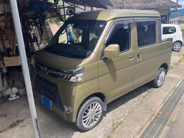 DAIHATSU HIJET