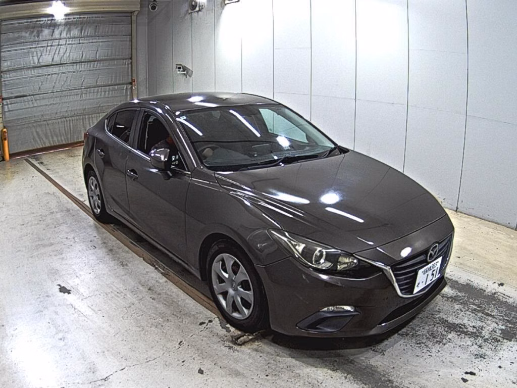 MAZDA AXELA