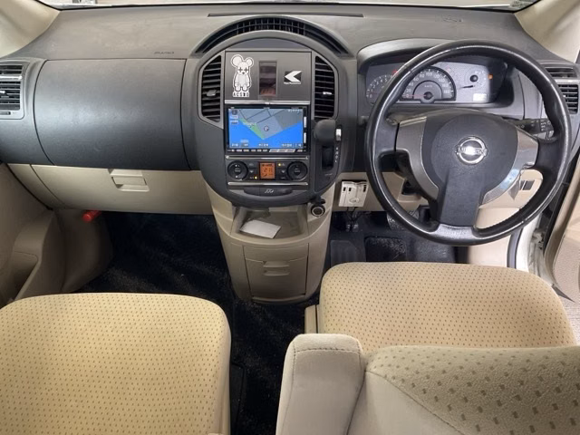 NISSAN LAFESTA