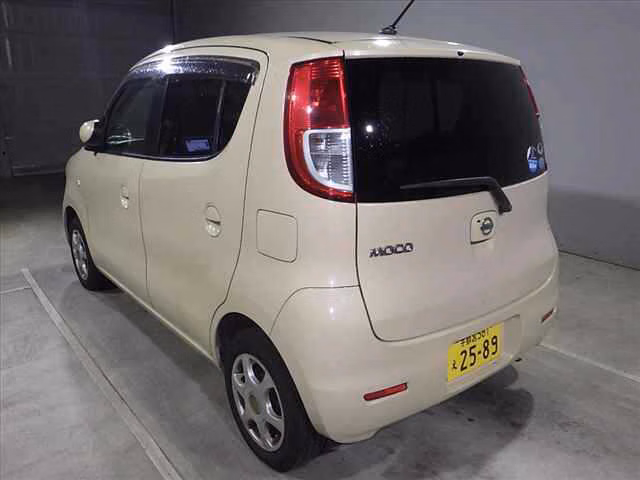 NISSAN MOCO