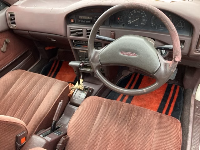 TOYOTA COROLLA