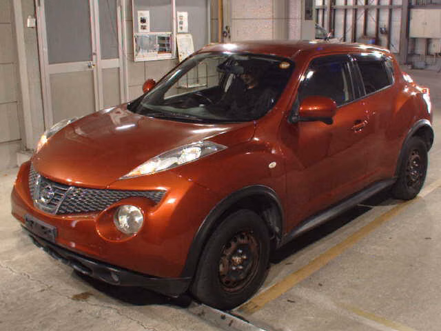 NISSAN JUKE