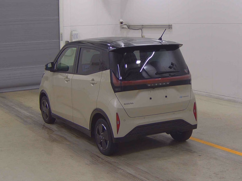 NISSAN SAKURA