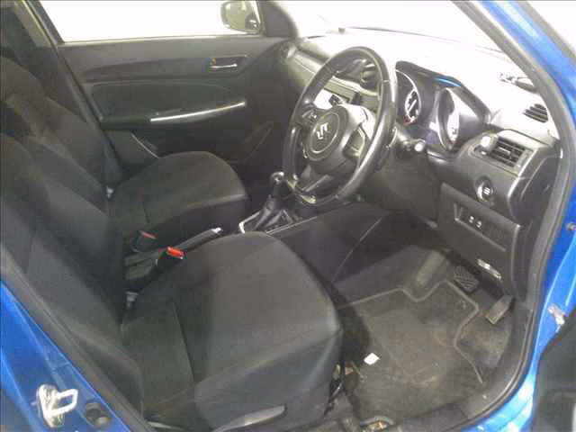 SUZUKI SWIFT