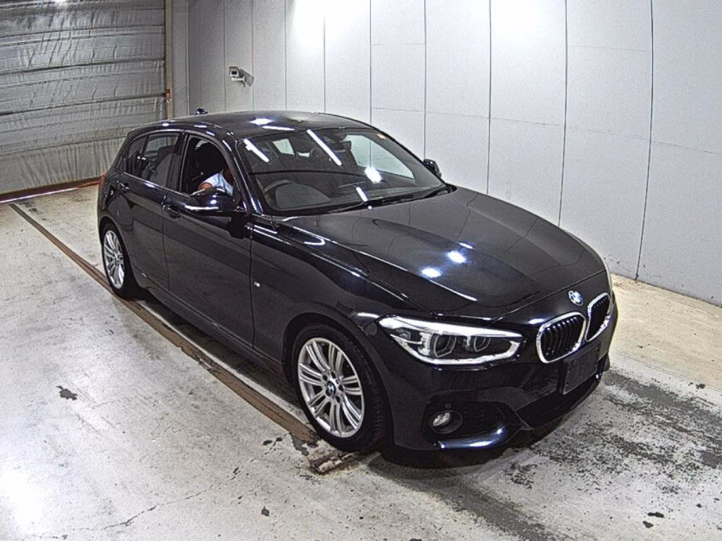 BMW 1-SERIES