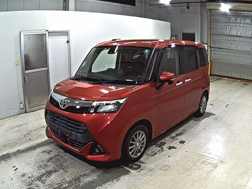 TOYOTA TANK