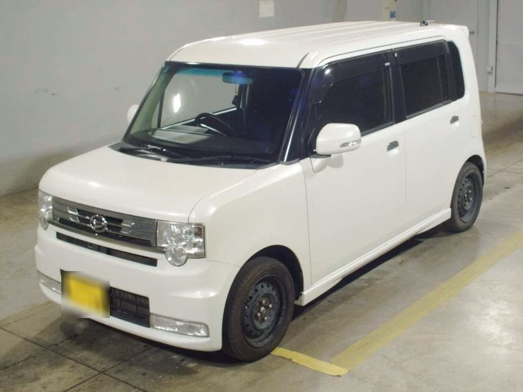DAIHATSU MOVE CONTE
