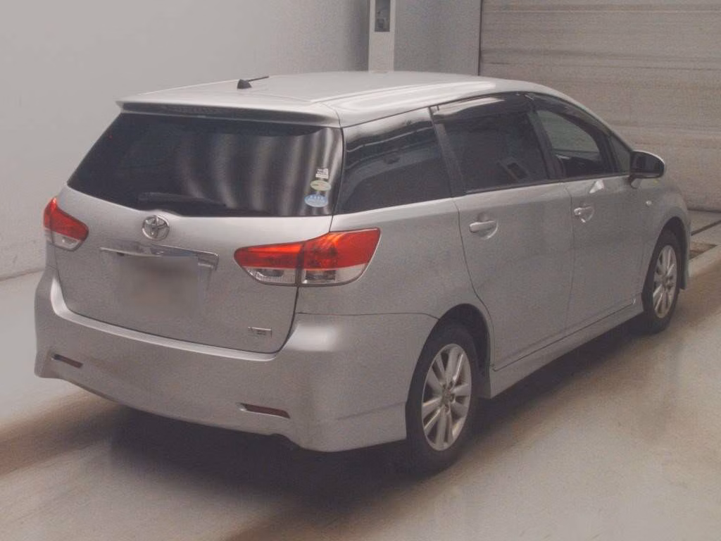 TOYOTA WISH