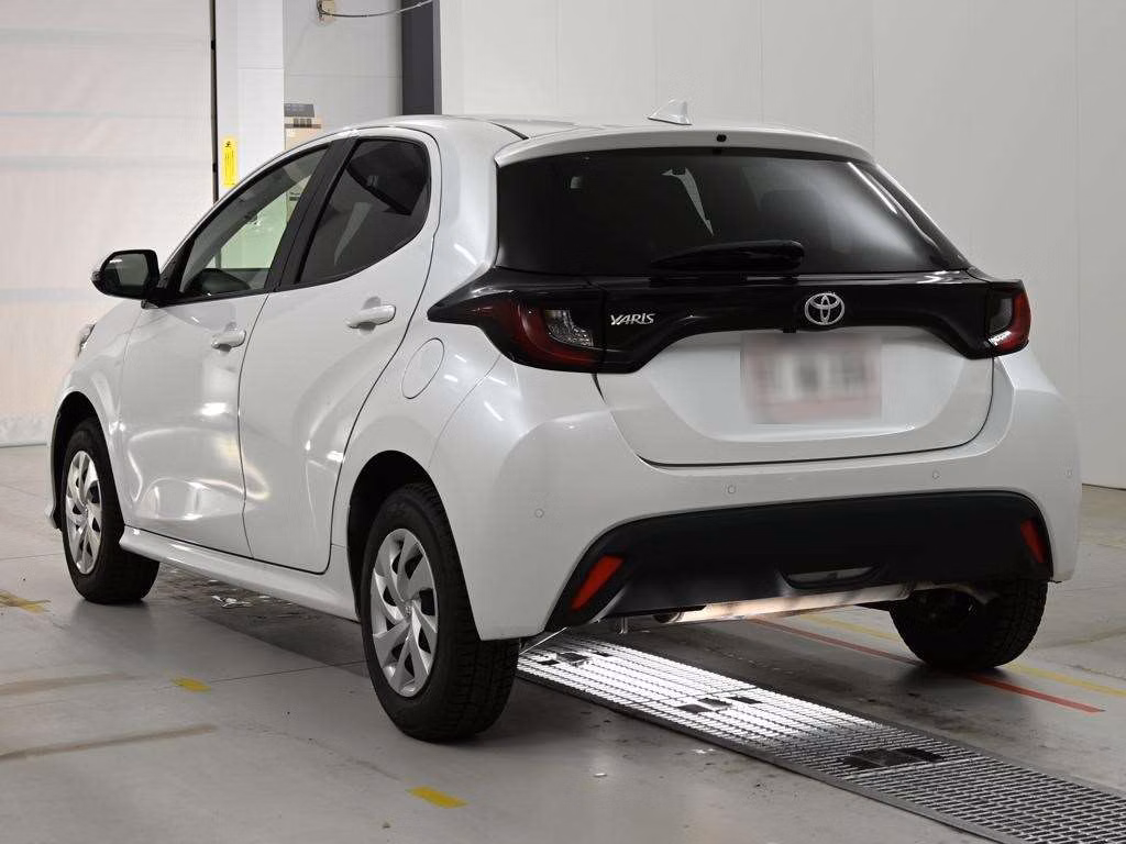 TOYOTA YARIS