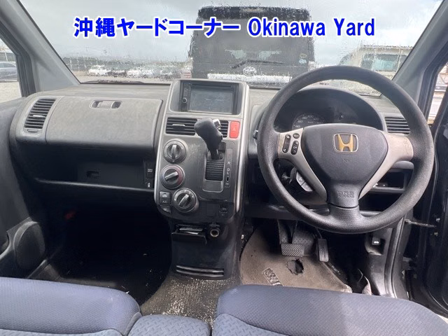 HONDA MOBILIO SPIKE
