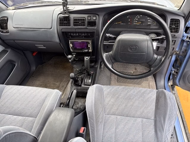 TOYOTA HILUX SURF