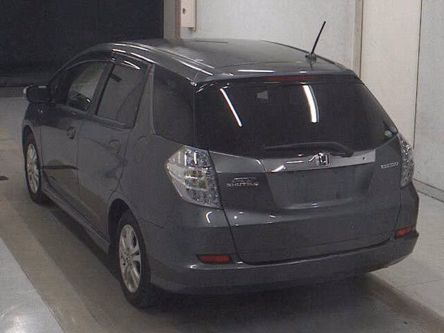 HONDA FIT SHUTTLE