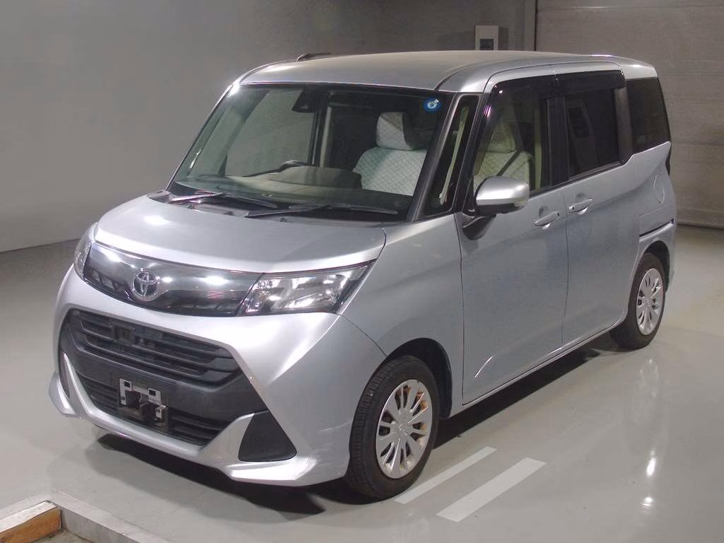 TOYOTA TANK