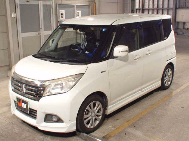 MITSUBISHI DELICA D:2