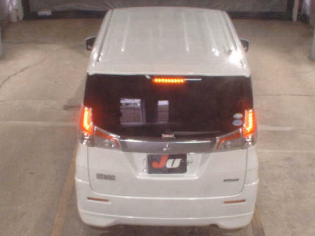 MITSUBISHI DELICA D:2
