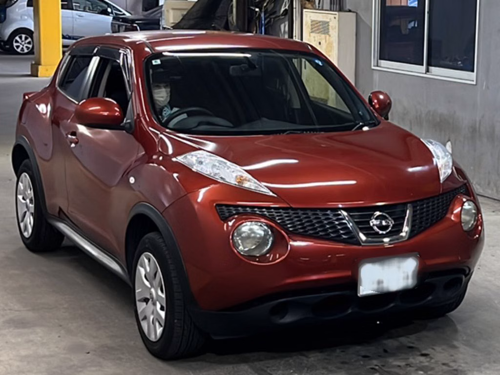 NISSAN JUKE