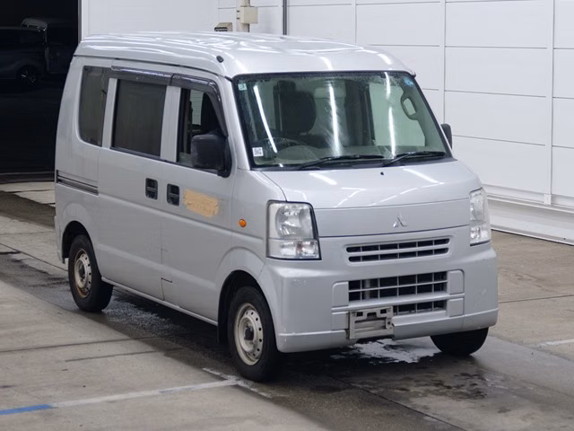 MITSUBISHI MINICAB