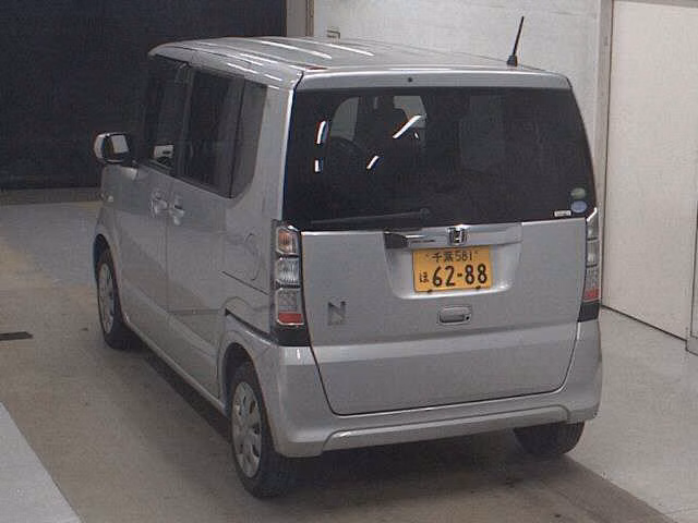 HONDA N-BOX