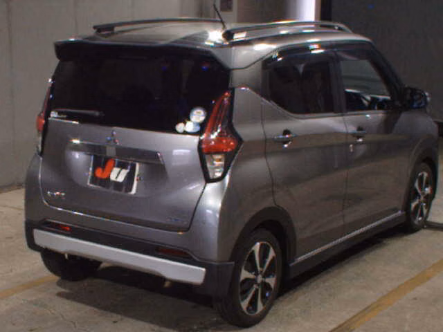 MITSUBISHI EK X