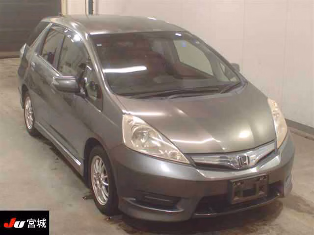 HONDA FIT SHUTTLE