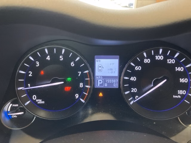 NISSAN FUGA