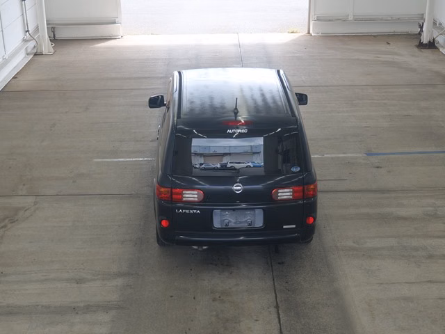 NISSAN LAFESTA