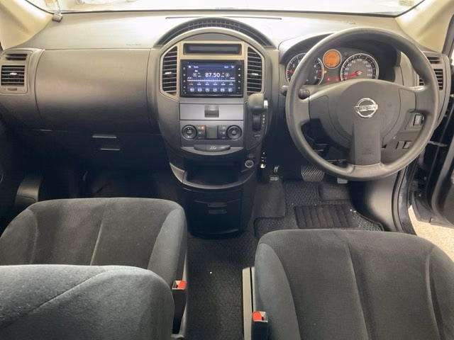 NISSAN LAFESTA