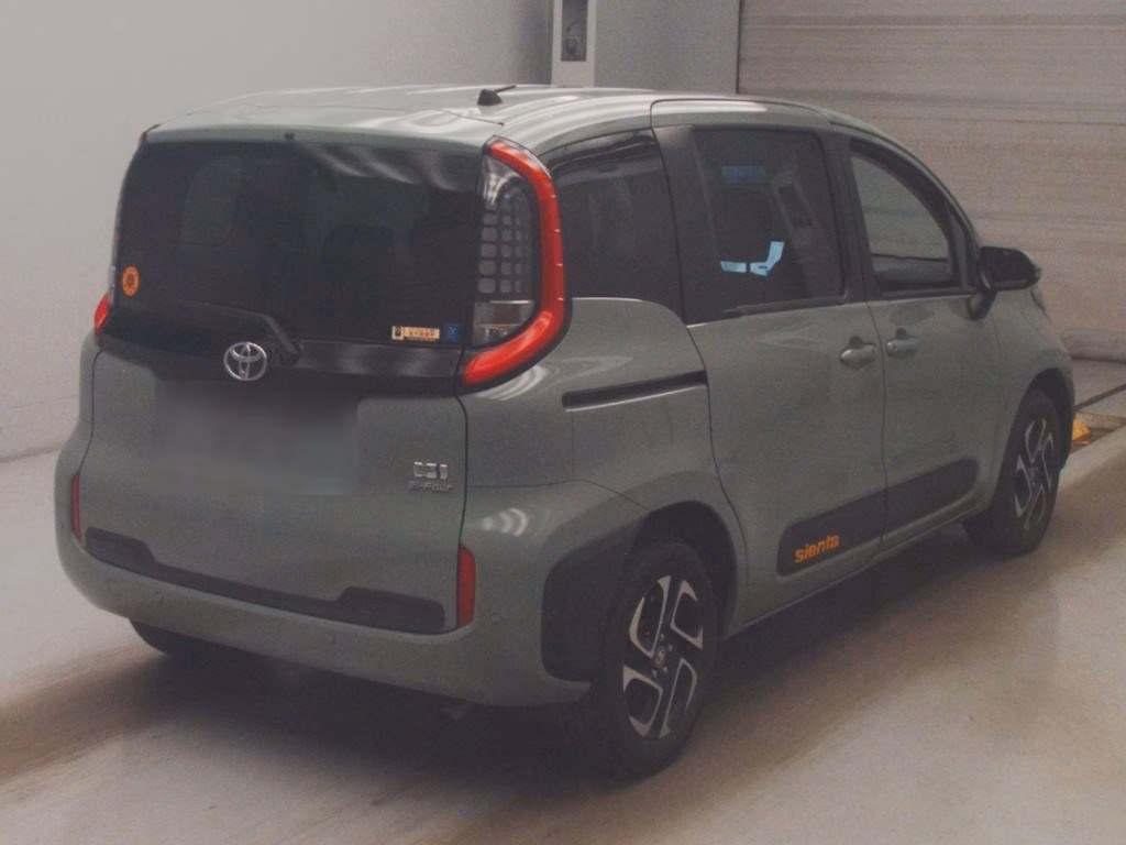 TOYOTA SIENTA