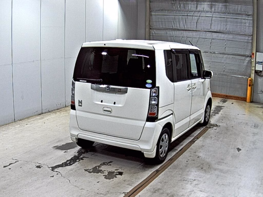 HONDA N-BOX
