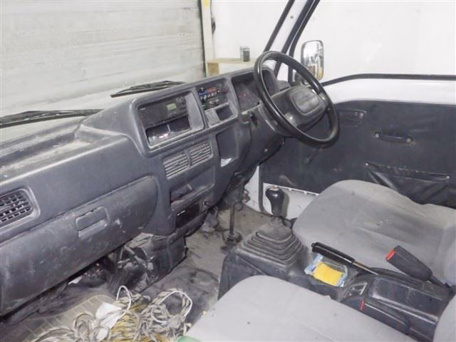 SUBARU SAMBAR
