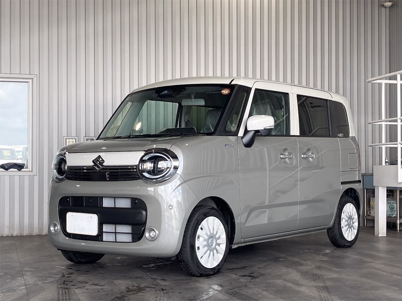 SUZUKI WAGON R SMILE