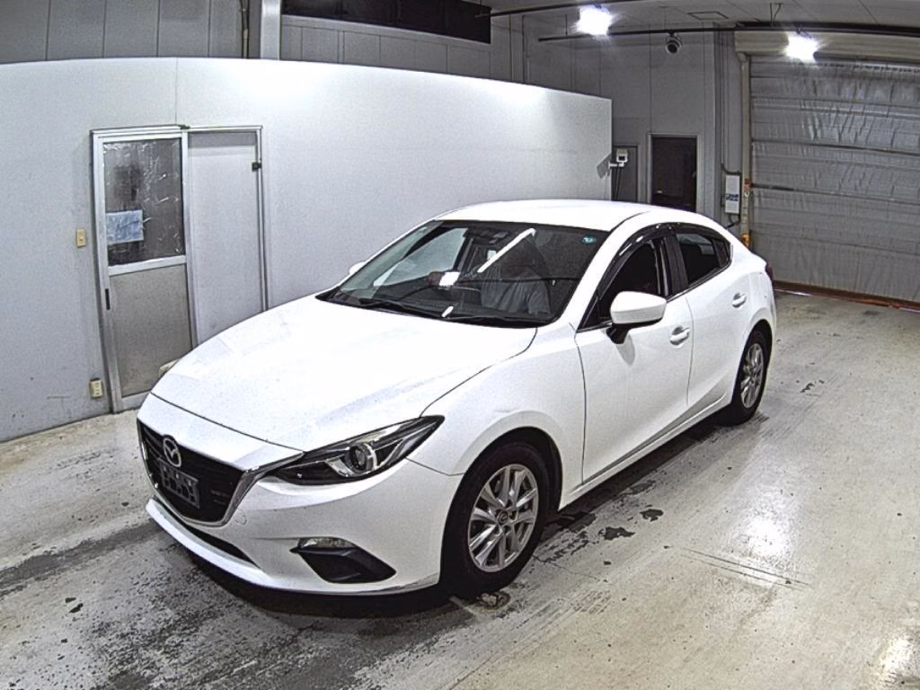 MAZDA AXELA
