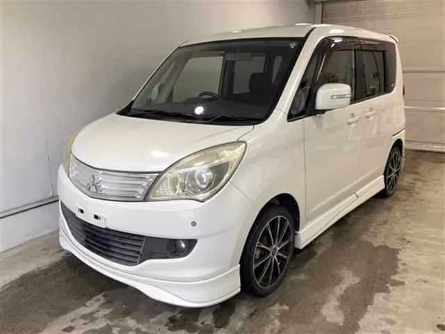 MITSUBISHI DELICA D:2