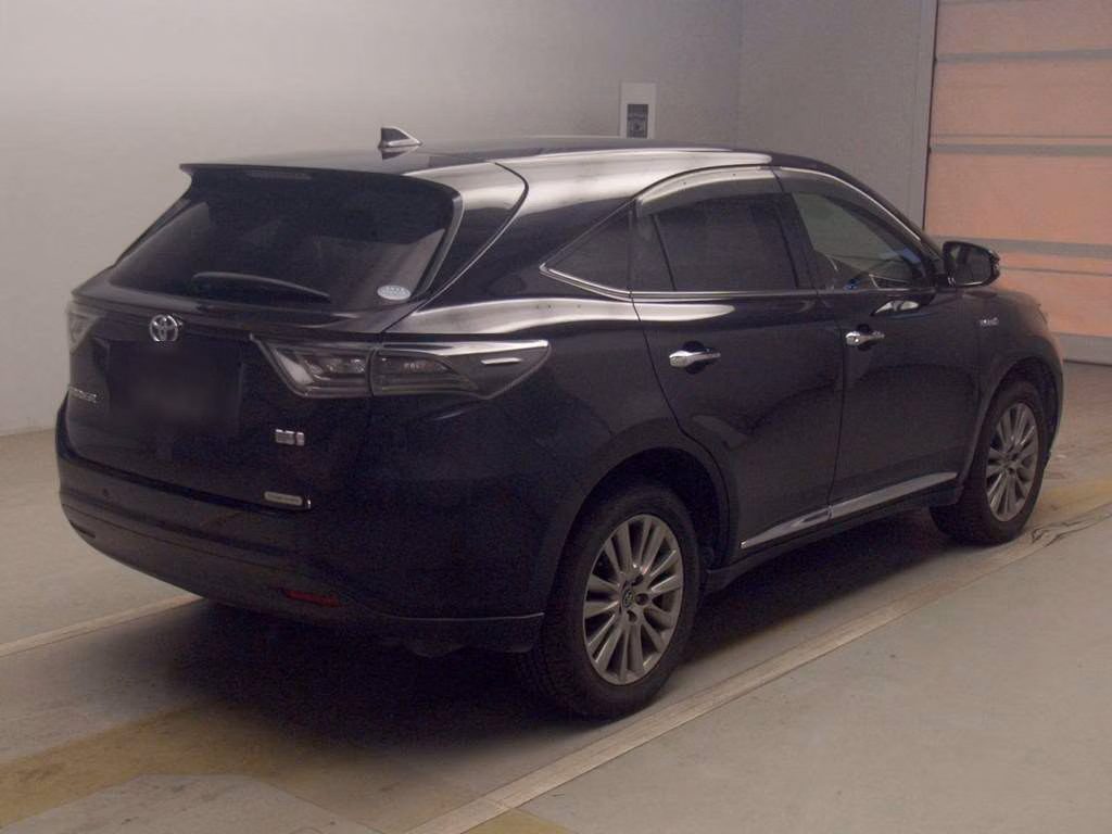 TOYOTA HARRIER