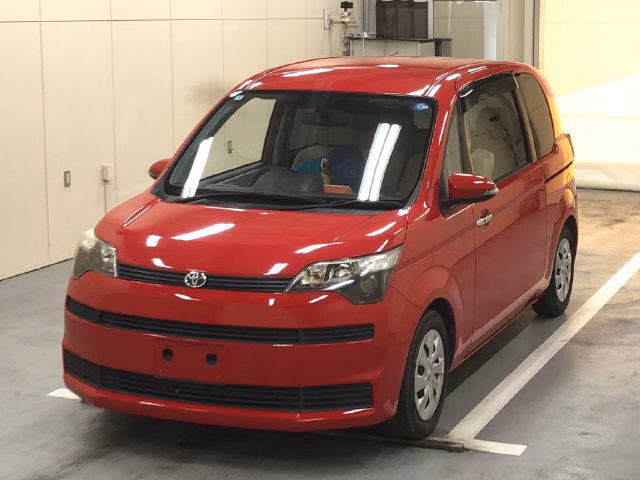 TOYOTA SPADE