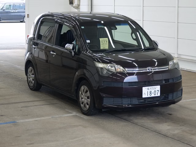TOYOTA SPADE