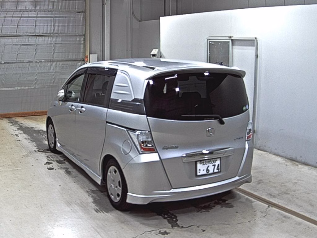 HONDA FREED