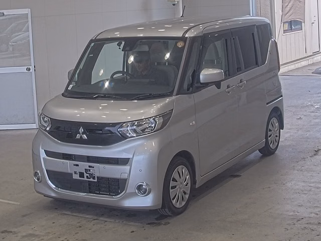 MITSUBISHI EK SPACE