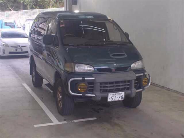 MITSUBISHI DELICA
