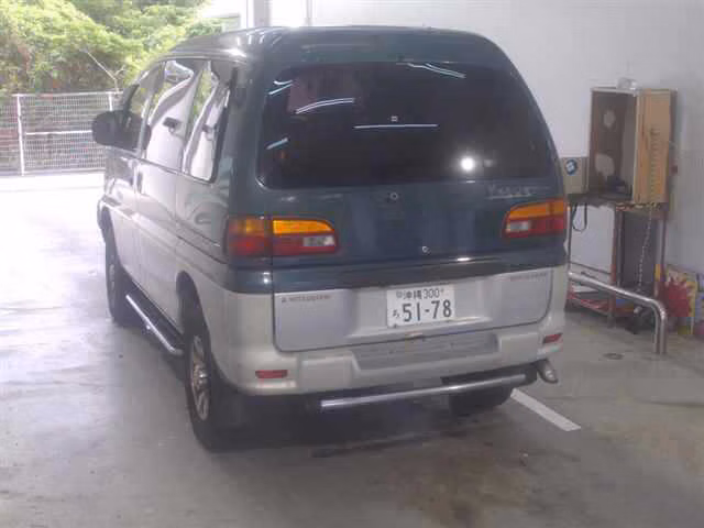 MITSUBISHI DELICA