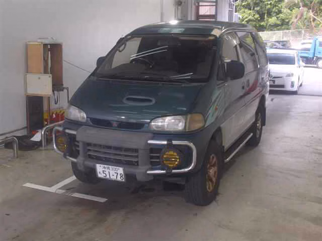 MITSUBISHI DELICA