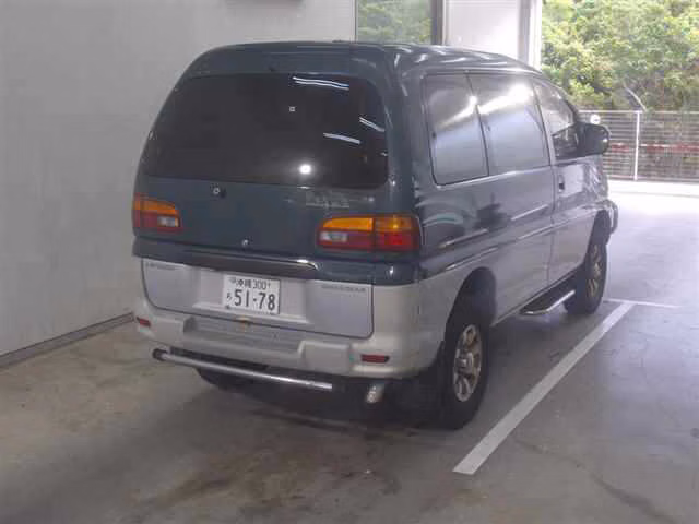 MITSUBISHI DELICA