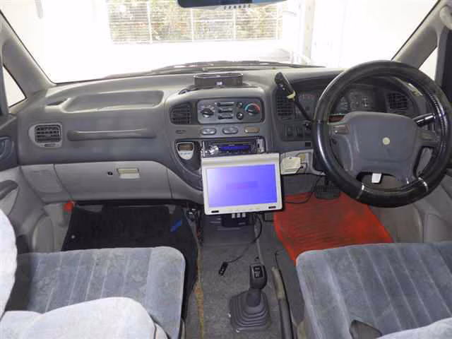 MITSUBISHI DELICA